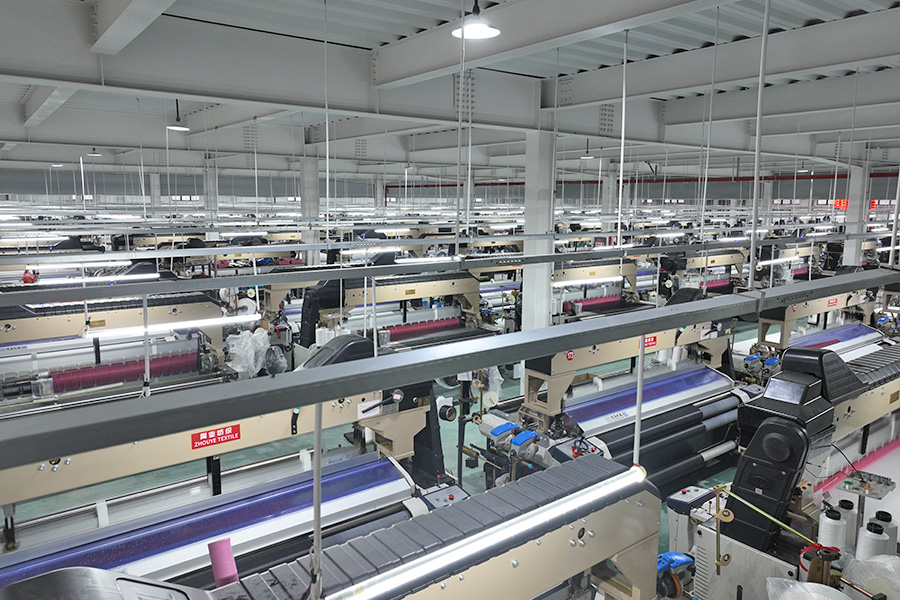 136 번째 Canton Fair가 문을 열 예정이며 Jiaxing City Zhouye Textile Co., Ltd.의 부스는 많은 관심을 끌었습니다.